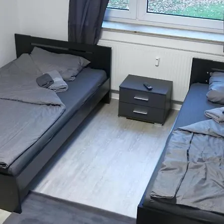 Monteur 3 Stoecken هانوفر